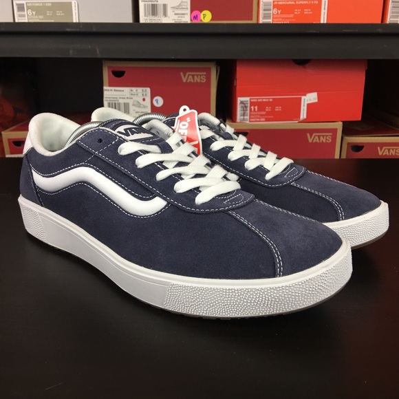 {keywor d} vans wally